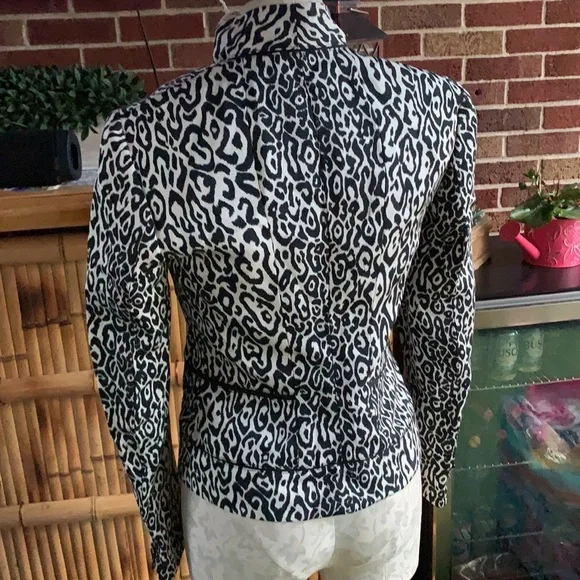 ❤️‍🔥Elie Tahari blazer ❤️‍🔥 - Picture 3 of 10